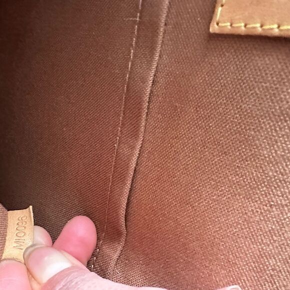 Louis Vuitton Bosphore Messenger PM Crossbody Bag monogram - Picture 12 of 15